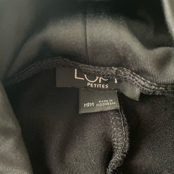 EUC Loft Maternity Skinny Pants - Picture 2 of 3